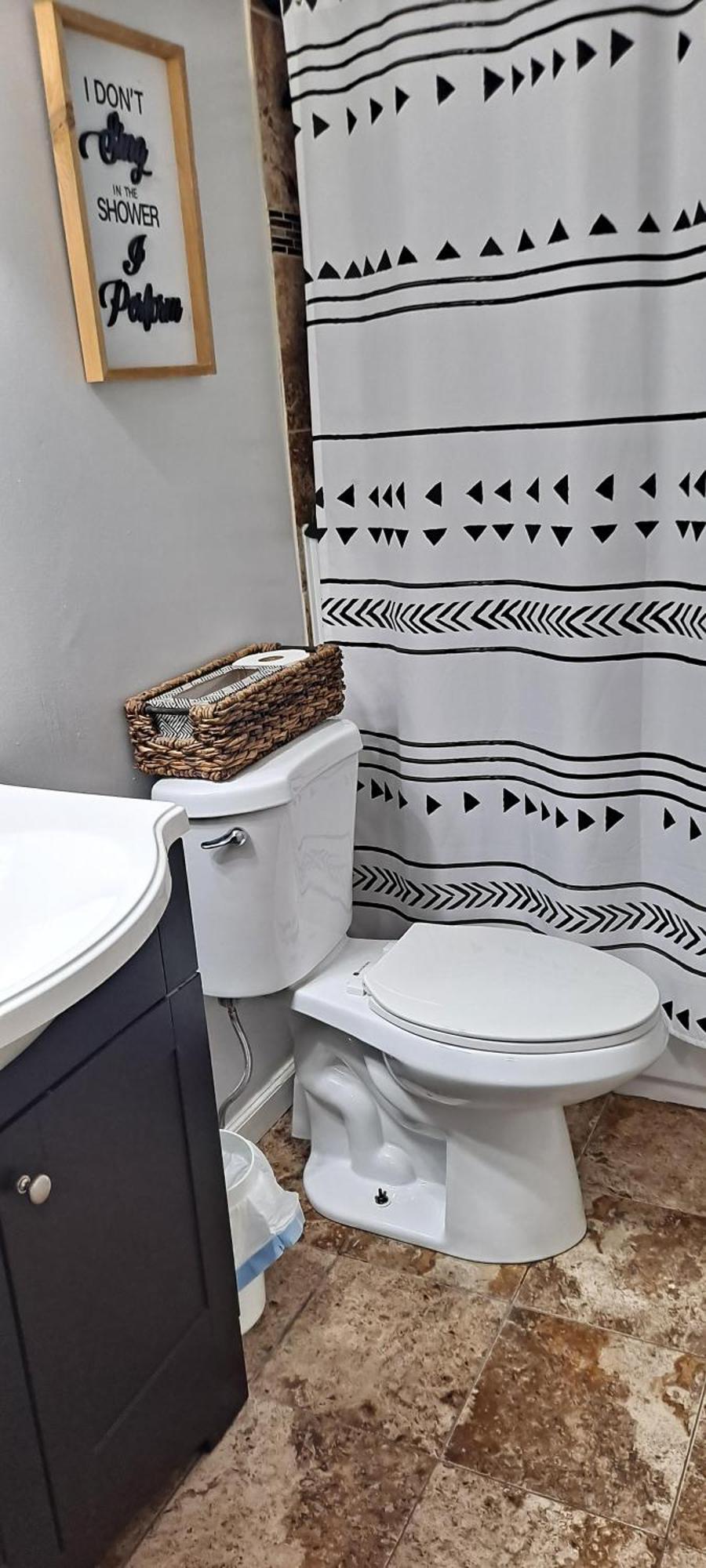 Tower Grove Modern Duplex Near Arenas, Hospitals, Universities, & Attractions מראה חיצוני תמונה